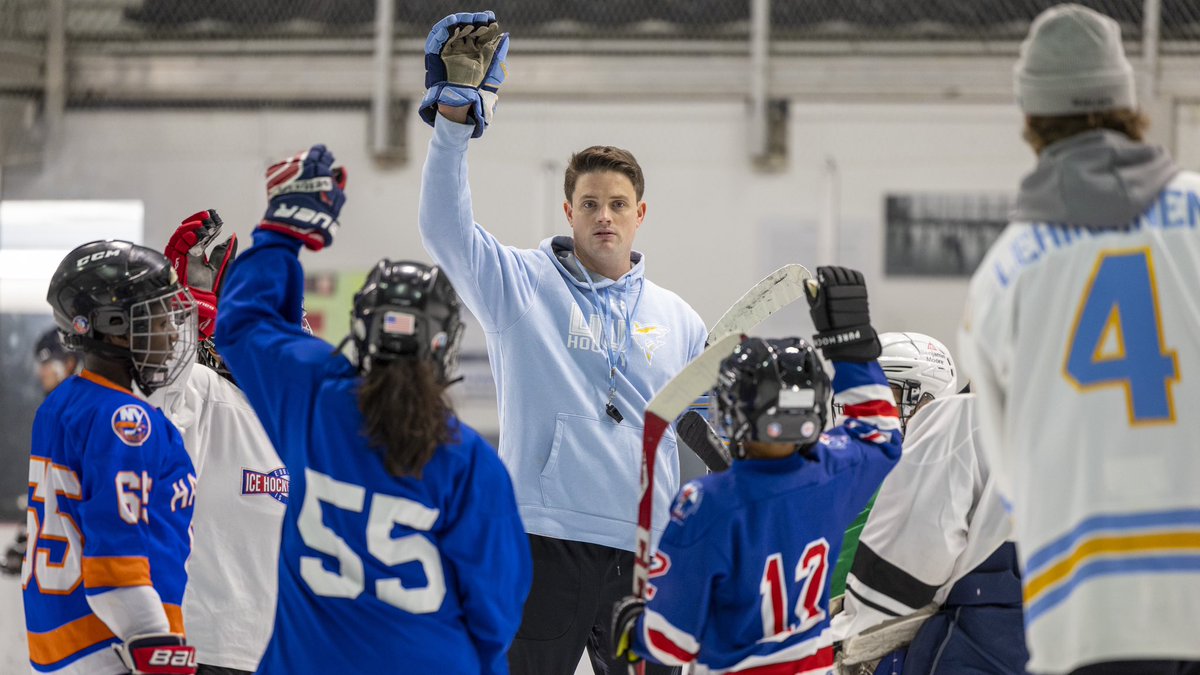 LIU Men’s Ice Hockey tweet media