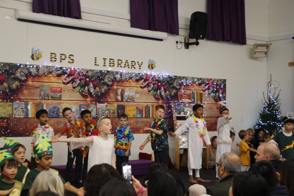 BickleyParkSch's tweet photo. Christmas around the World was the wonderful theme for the #BPSYr1 and #BPSYr2 Nativity. There was some amazing singing, dancing and story-telling about the many world-wide Christmas traditions. #BPSChristmas #BromleyPrepSchools #LondonPrepSchools https://t.co/pdK1CjmkBa
