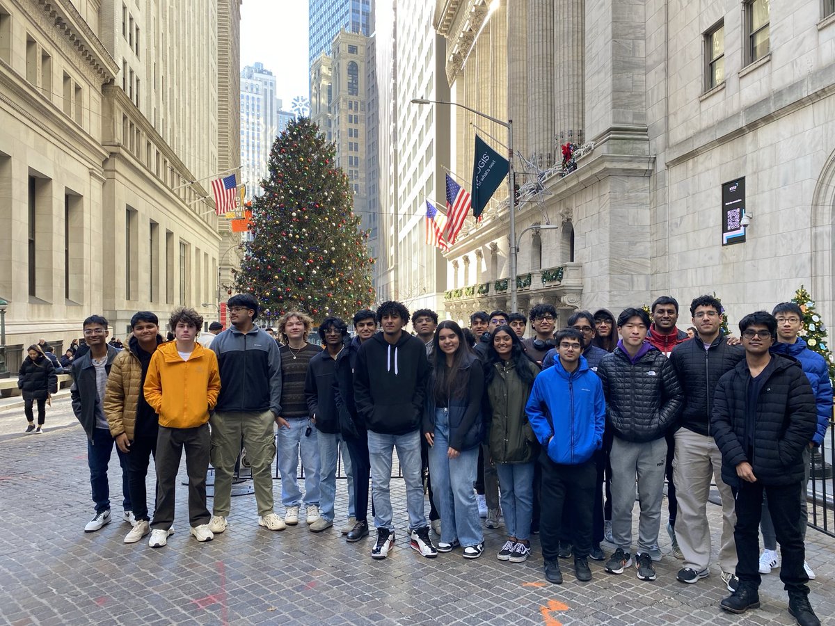 #APEcon students from⁦<a href="/Edison_HS/">Edison High, NJ</a>⁩ are preparing for their futures on Wall Street!