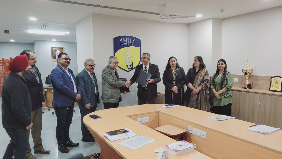 With a mission to take Science to the People, promote technology, innovation &amp; skill development in the region <a href="/SPSTI5/">SPSTI</a> has entered into a MoU with <a href="/AmityPunjab/">Amity University Punjab</a>
Prof. Arun K. Grover, Vice President of SPSTI and Prof. R K Kohli, Vice Chancellor Amity University signed the MoU today