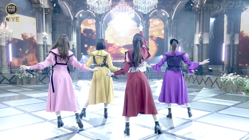 tyamo0604's tweet image. この背中もまた良き😍
#FNS歌謡祭第二夜 
#ももクロ