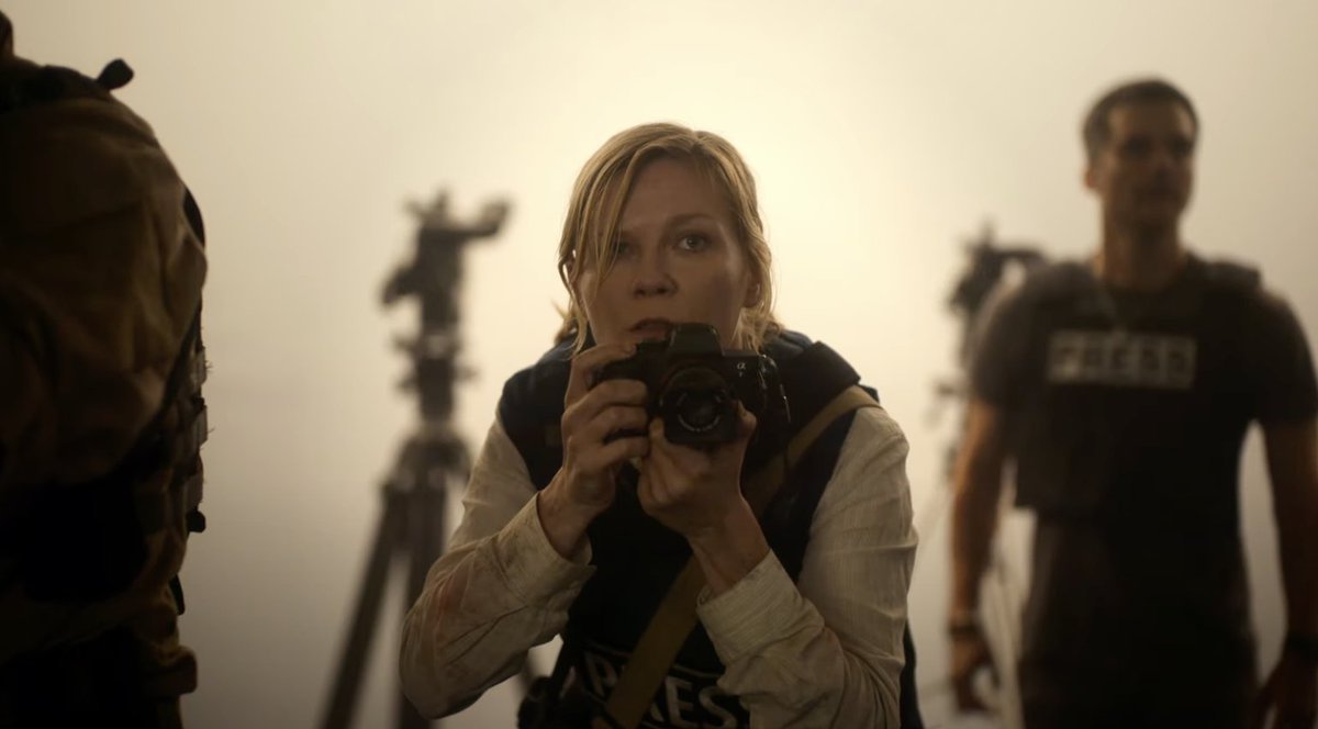 Variety's tweet image. Alex Garland, the director of &quot;Ex Machina&quot; and &quot;Annihilation,&quot; explores war-torn America in the explosive first trailer for #CivilWar, starring Kirsten Dunst.

A24 is releasing the film in theaters and IMAX on April 26. Watch here: variety.com/2023/film/news…