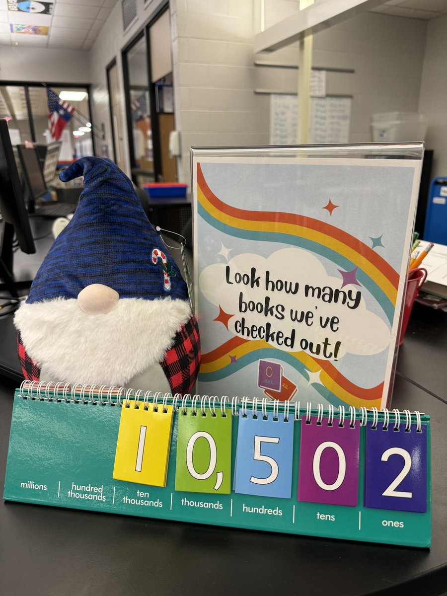 Whoa-ohhh! We’re halfway there! 🎶🎵🎶 Perfect way to end the semester being halfway to our reading goal! #thehumblelibrarian @HumbleISD_AMS @HumbleISD_lib