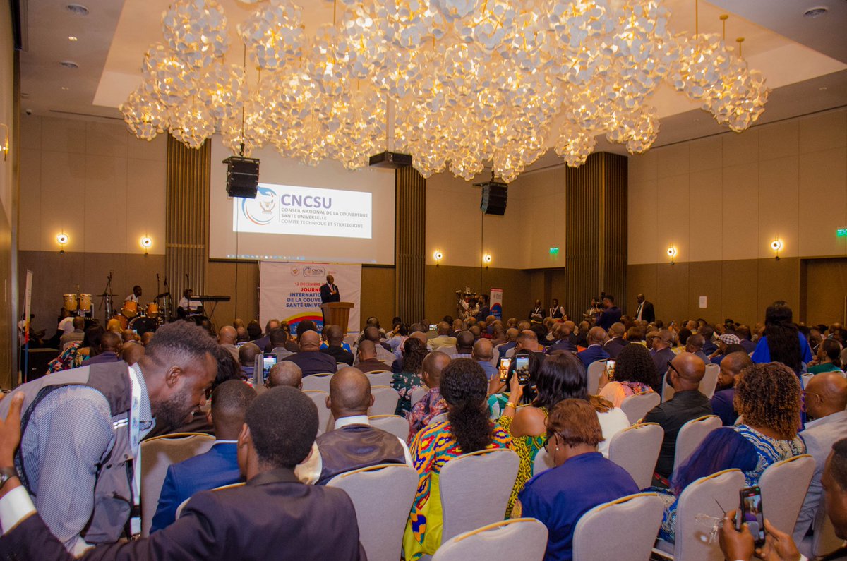 SGMinBudget's tweet photo. Participation du secrétaire général au budget à la journée internationale de la couverture santé universelle organisée par Conseil National de la Couverture Santé Universelle à Hilton hotel https://t.co/9eVOn5MvZA