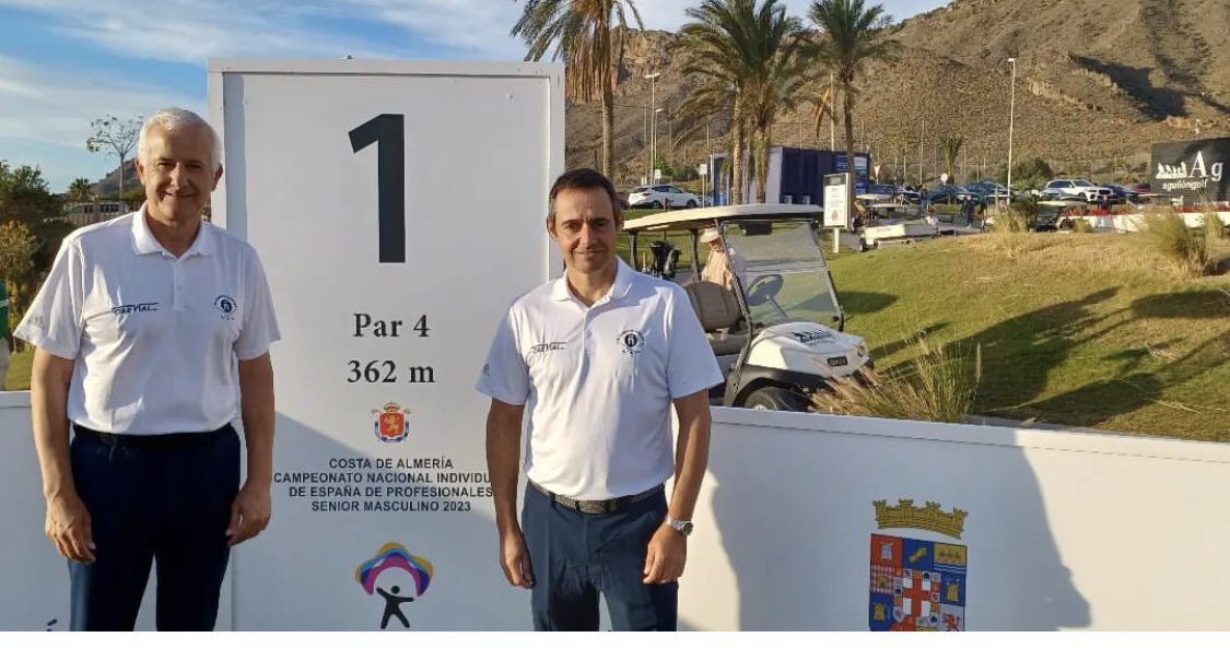 educarvial's tweet photo. Cto de ESPAÑA de profesionales de golf !!!
David Valls y David Bedia 
Patrocinados x CARVIAL ventanas  !!!
Con opciones de victoria !!!
Mucho animoooo https://t.co/ETXsBmXDlk