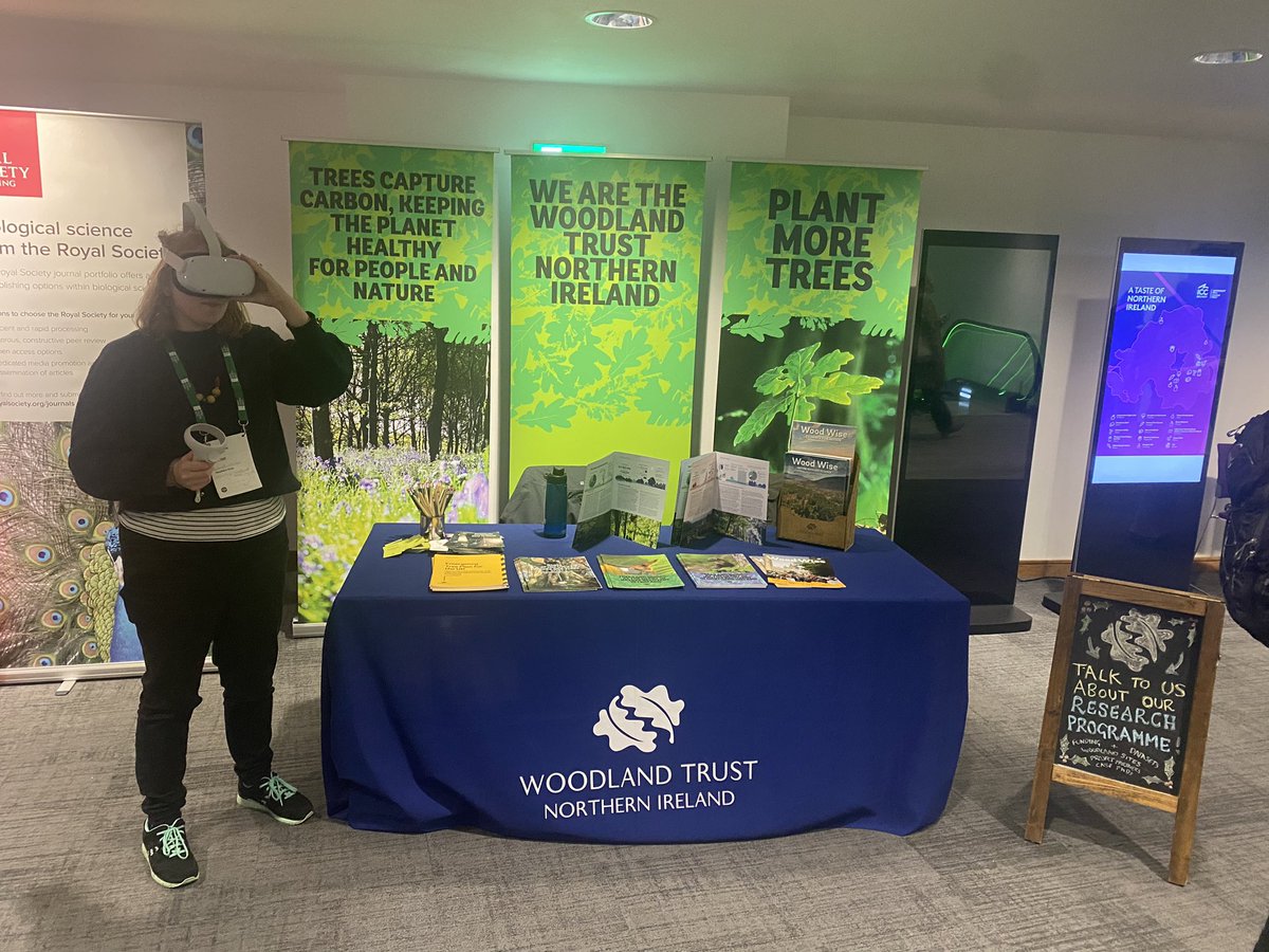 Fancy an out of body experience? Immerse yourself in 360 VR videos of beautiful ancient trees at @WoodlandTrust stand (top of the escalator at @BritishEcolSoc conference) thanks to @TLS_TREES SCATTER project 🤖🌳
@AncientTreesATF @ChavanaBryant @kungphil
#BES2023 #LivingLegends