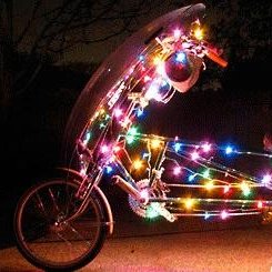 MDB_Massy's tweet photo. Venez briller sur vos vélos d��corés !
Enluminez vos 🚴♀️de 1000 vœux 🎋
Parade 🔆 de @RecyclerieSport vers #Arborescence
Rdv 16h15 départ 17h samedi 16 déc.
Féeries de Noël par ACMC #SoifDeBitume @villedemassy
Rue Gabriel Péri coupée😊à la circulation🚗
Spectacle, vin chaud ☕️ https://t.co/VympP7jHlB
