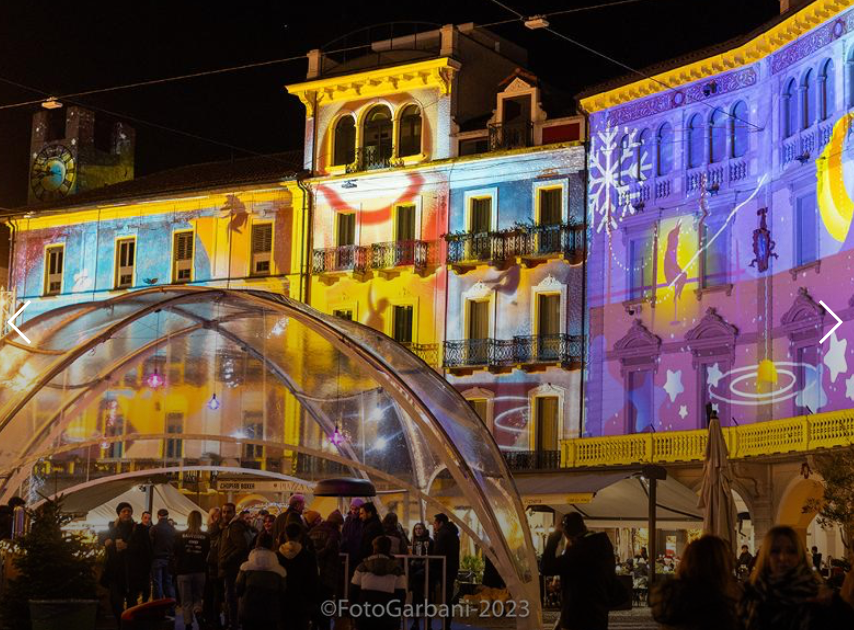 #Schweizer #Winter: ins magische 'Winterland' nach @asconalocarno 🇨🇭🕯️❄️🎄@ticinoturismo ! Und das Märchen 'Die Sternenfischer' kennenlernen! #IneedSwitzerland ticino.ch/events/details…