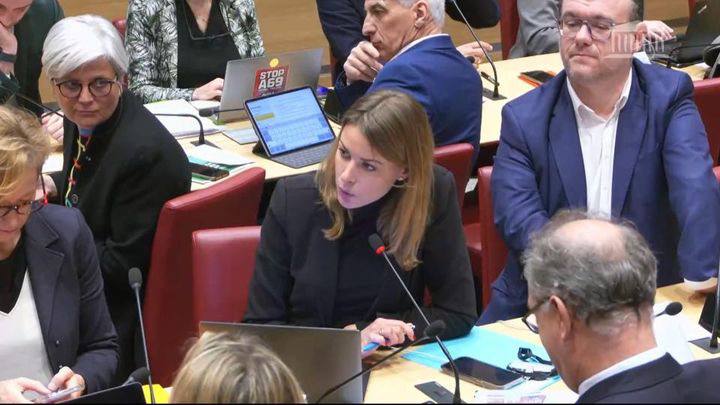 Charlotte Goetschy-Bolognese (@c_goetschyb) on Twitter photo ➡️En <a href="/AN_DevDur/">Commission du développement durable</a> pour interroger <a href="/Franck_LEROY_/">Franck LEROY</a> sur les mobilités actives et la pratique du vélo 🚴♀️
♻️⚕️ Combinant les enjeux environnementaux et de santé publique, la pratique du vélo doit encore monter en puissance dans notre pays et l'#AFIT a un rôle moteur à jouer. ➡️En <a href="/AN_DevDur/">Commission du développement durable</a> pour interroger <a href="/Franck_LEROY_/">Franck LEROY</a> sur les mobilités actives et la pratique du vélo 🚴♀️
♻️⚕️ Combinant les enjeux environnementaux et de santé publique, la pratique du vélo doit encore monter en puissance dans notre pays et l'#AFIT a un rôle moteur à jouer.