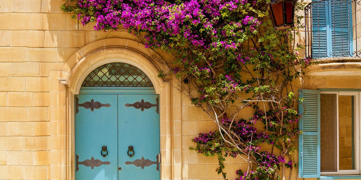 Top 20 highlights: 5-star Malta break inc flights for £349; Namibia tour inc flights &amp; excursions for £1699; Dublin city break &amp; flights for £129;  Nile cruise &amp; flts for £499; Lancashire getaway near the Forest of Bowland for £89. Plus many more - bit.ly/3z1RBBf