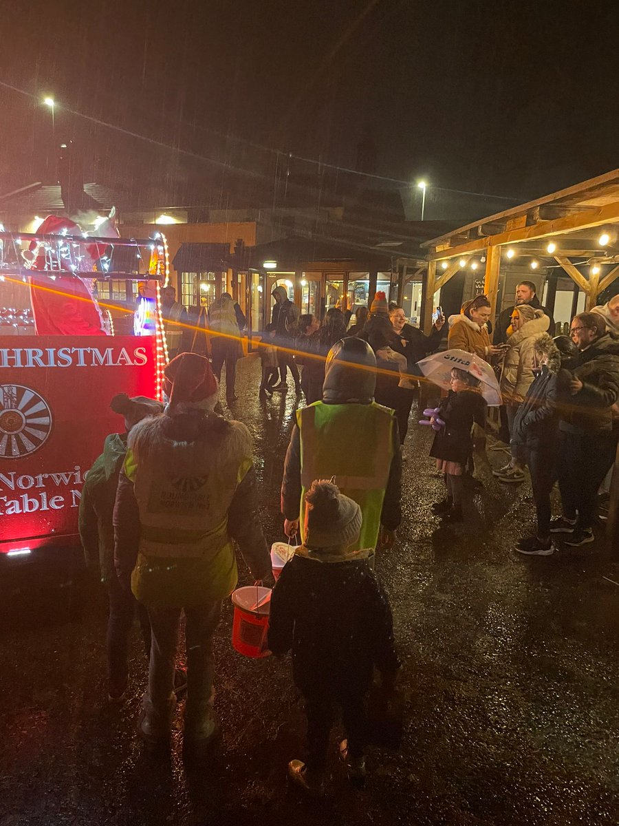 Round Table Norwich1 (@roundtableno1) on Twitter photo A great night in Eaton - raising ÂŁ289 for <a href="/homestartnor/">Home-Start Norfolk</a>
Thanks to everyone who came out to see us, you were awesome!
Tonight is the final sleigh night of 2023 with Santa visiting Tuckswood - let's make it a big one! A great night in Eaton - raising ÂŁ289 for <a href="/homestartnor/">Home-Start Norfolk</a>
Thanks to everyone who came out to see us, you were awesome!
Tonight is the final sleigh night of 2023 with Santa visiting Tuckswood - let's make it a big one!