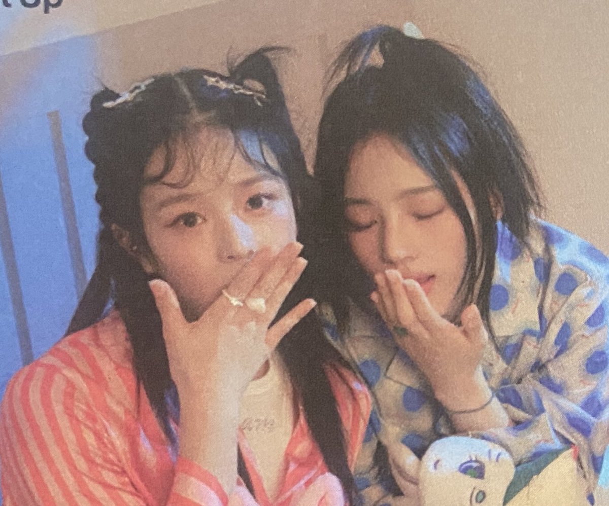 Minggom_16's tweet photo. 🍞🍞🫳🏻🫳🏻 https://t.co/lglaLdZxXK
