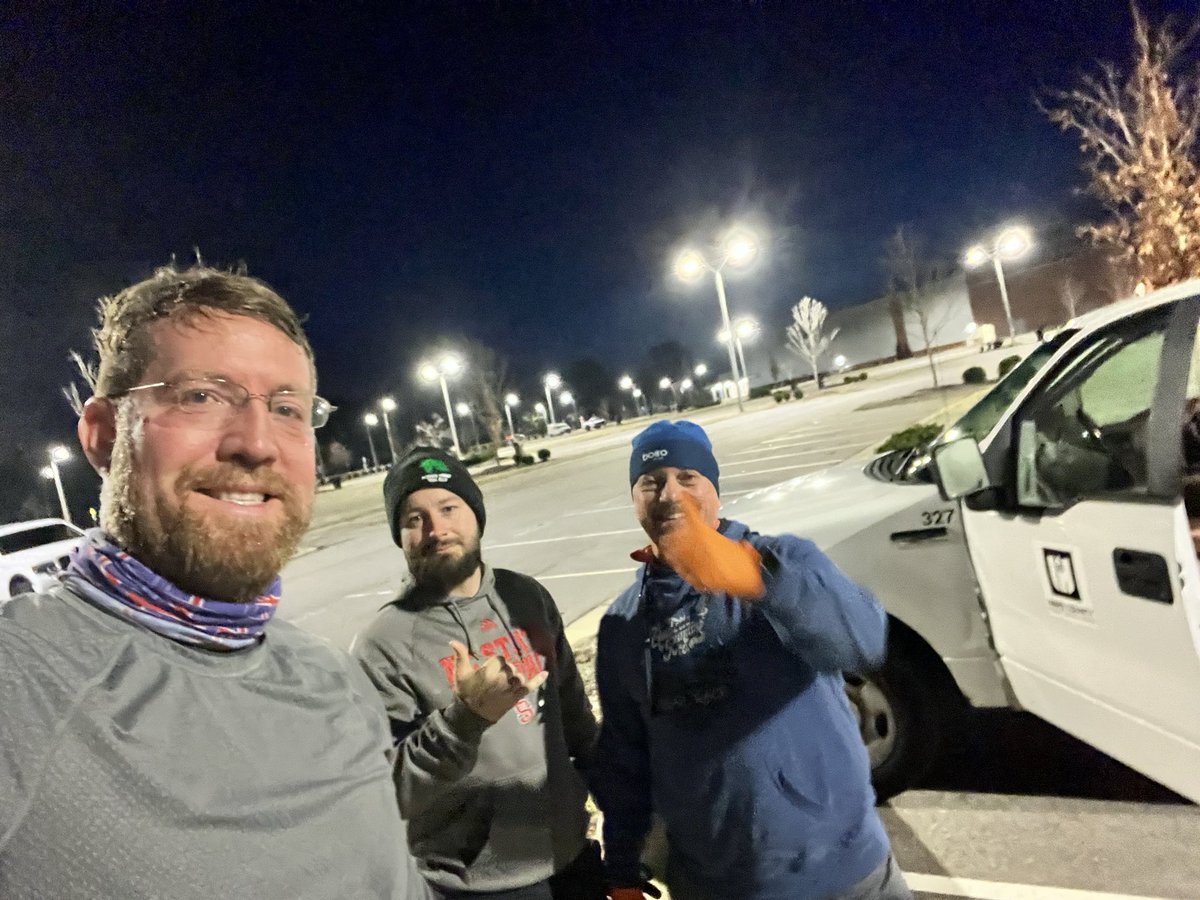 3PAX came out for lessons at Schoolhouse in this crisp December air. 1 Ruck. 2 Bootcamp. First a set of high tempo exercises to get the heat up. Then, some strength work with big boy cinder blocks. 2.25 miles along the way.