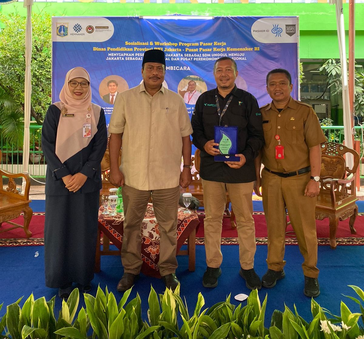 IcmiDki's tweet image. Sosialisasi &amp;amp; Workshop Program Pasar Kerja Kemenaker RI bekerjasama dengan ICMI Orwil Prov. DKI Jakarta_Selasa 12 Desember 2023 di Jakarta Barat.