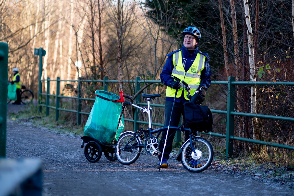 'Just doing something - it gets your life back'. After a collision with a car left him with serious injuries, Michael has continued to volunteer with the Thursday Squad – a group that help maintain the #NationalCycleNetwork in Renfrewshire. His story 👉 sustrans.org.uk/our-blog/perso…