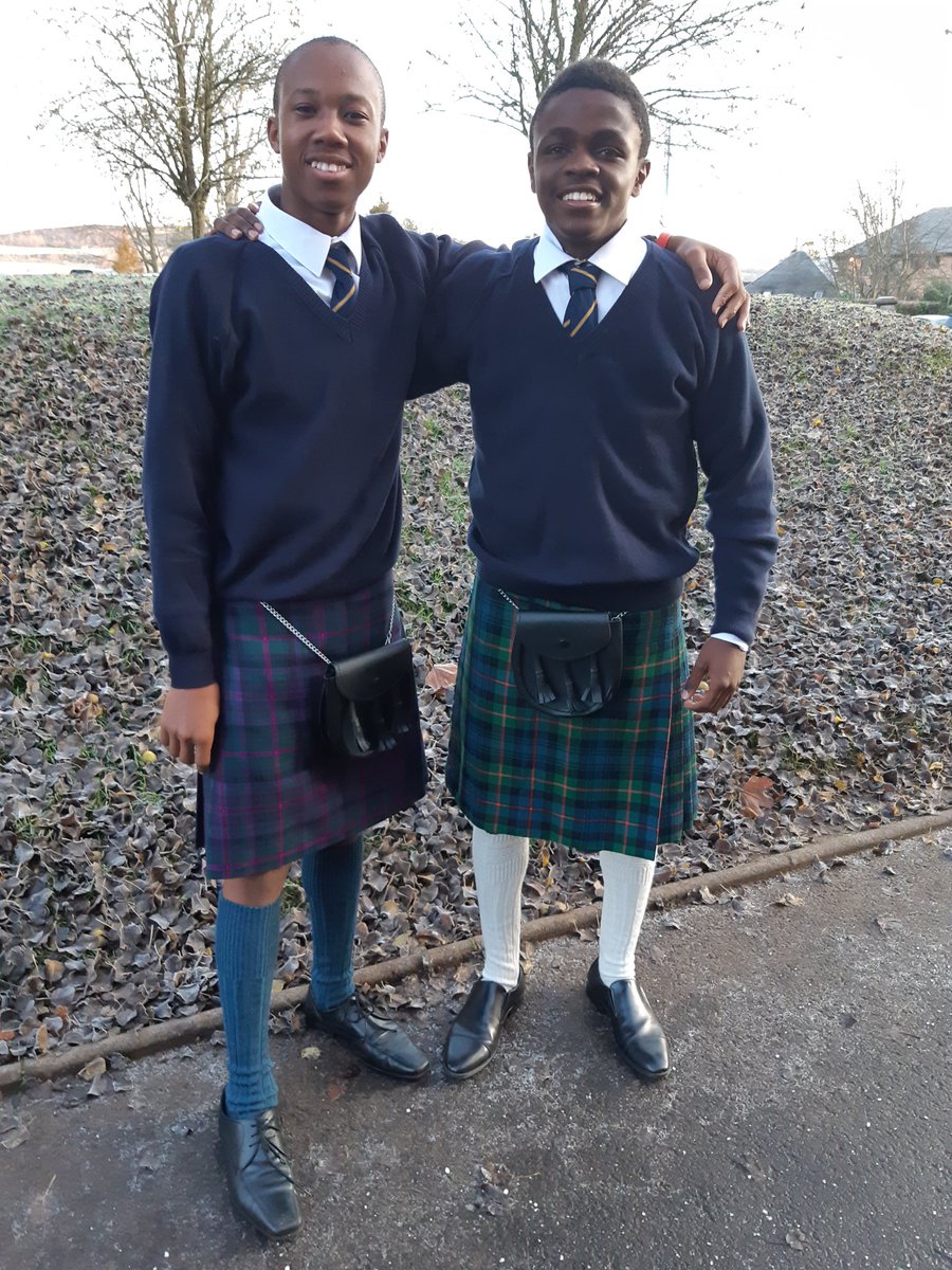 djbecosse's tweet image. Furaha kuzaliwa Rafiki to Andre Kalama 21 today  #NdioNaweza ⚽️🎓🎹🙏 @StrathallanSchl @strath_sport @Strathallians @StrathKenya @FreelandHouse 💛 @RFC_Youth @FC_Sofapaka  @Kenyan_Football @TheOfficialKPL #StrathCommunity #RoleModel @BSAboarding