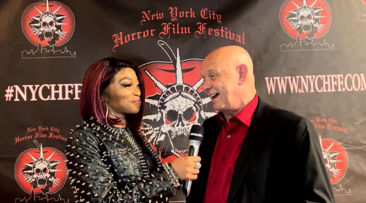 LaKisa Renee Interviews Horror Icon #DougBradley at the @NYCHorrorFest 

Videography: @TammyReeseMedia 
Editing By: @LaKisaRenee1 

youtu.be/CulIi2ykFrg?si…

#Goddesses #LaKisaReneeEntertainment #TammyReeseMedia #Hellraiser #Pinhead #TalesFromTheMedia #HorrorCommunity #NYCHFF