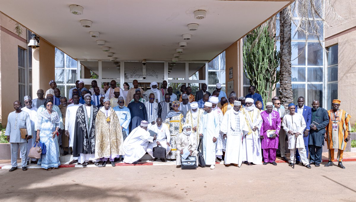 C'est parti pour la 1ere edit de la Rencontre des leaders traditionnels, coutumiers et religieux. Suivez-nous pour découvrir les inestimables contributions des #leaderstraditionnels dans la promotion de la #paix et de la #cohésionsociale dans la région du #LiptakoGourma.