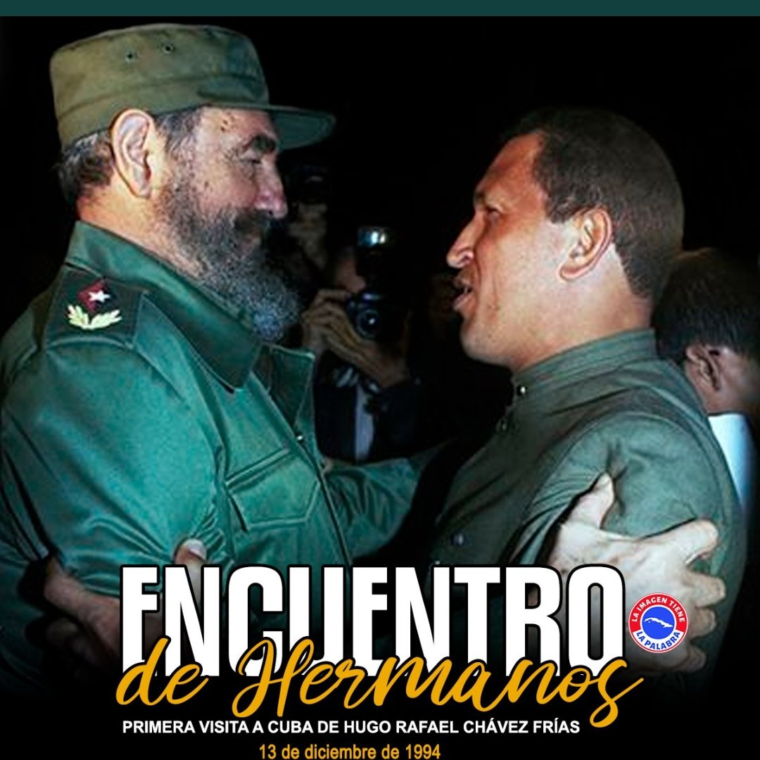 Chávez: 'Yo creo que el ALBA comenzó con ese abrazo, yo ni tenía idea de que iba a ver a Fidel... Me asomo y veo al Caballo allá parado…' 🤝Primer abrazo entre dos gigantes, dos hermanos, con un mismo ideal‼️ #EstaEsLaRevolucion✨ #UnidosEnVictorias✨ #DefendiendoCuba🇨🇺💪❤️