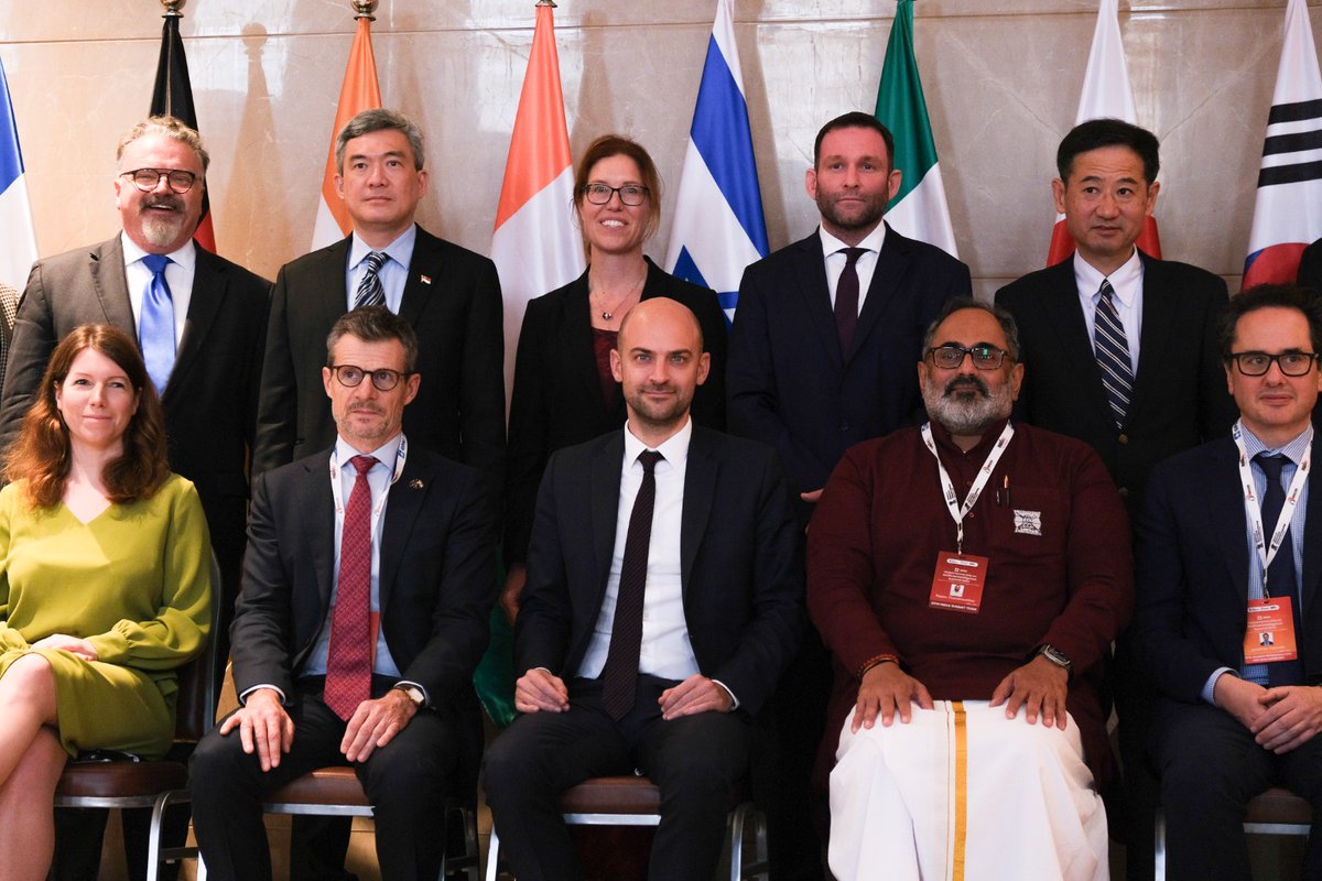 France’s Digital Affairs Minister @jnbarrot participates in @GPAI_PMIA 2023 Ministerial Council hosted by India. #GPAI is a unique initiative bringing together governments & experts to steer the #AI paradigm shift in keeping with our values.