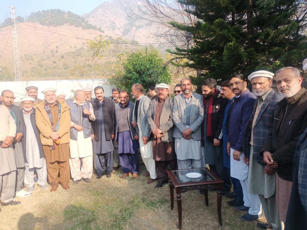 ummer_awan's tweet image. ممبر ضلع کونسل یونین کونسل لواسی ضمیر اقبال مغل صاحب کی رہائش گاہ پر دعوت وزراء کرام چوہدری محمد رشید صاحب ،دیوان علی چغتائی صاحب سابق مشیر حکومت عارف مغل صاحب  ،چیئرمین ضلع کونسل مظفرآباد سردار امتیاز احمد عباسی صاحب ،چیئرمین ضلع کونسل ؤ دیگر شریکِ