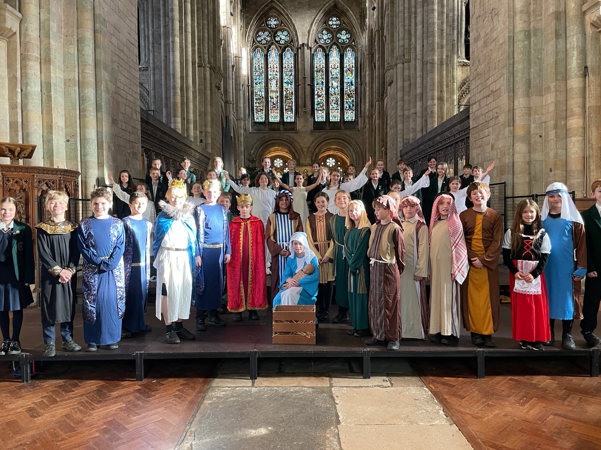 Embley (@embleyhampshire) on Twitter photo We had a lovely time at our Prep #CarolService last week at <a href="/romseyabbey/">Romsey Abbey</a> โช๏ธโจ It was a wonderful afternoon full of Christmas celebration. A huge well done to all our brilliant readers and performers; thank you to everyone who joined us! ๐ #theembleyway #romsey #hampshire We had a lovely time at our Prep #CarolService last week at <a href="/romseyabbey/">Romsey Abbey</a> โช๏ธโจ It was a wonderful afternoon full of Christmas celebration. A huge well done to all our brilliant readers and performers; thank you to everyone who joined us! ๐ #theembleyway #romsey #hampshire