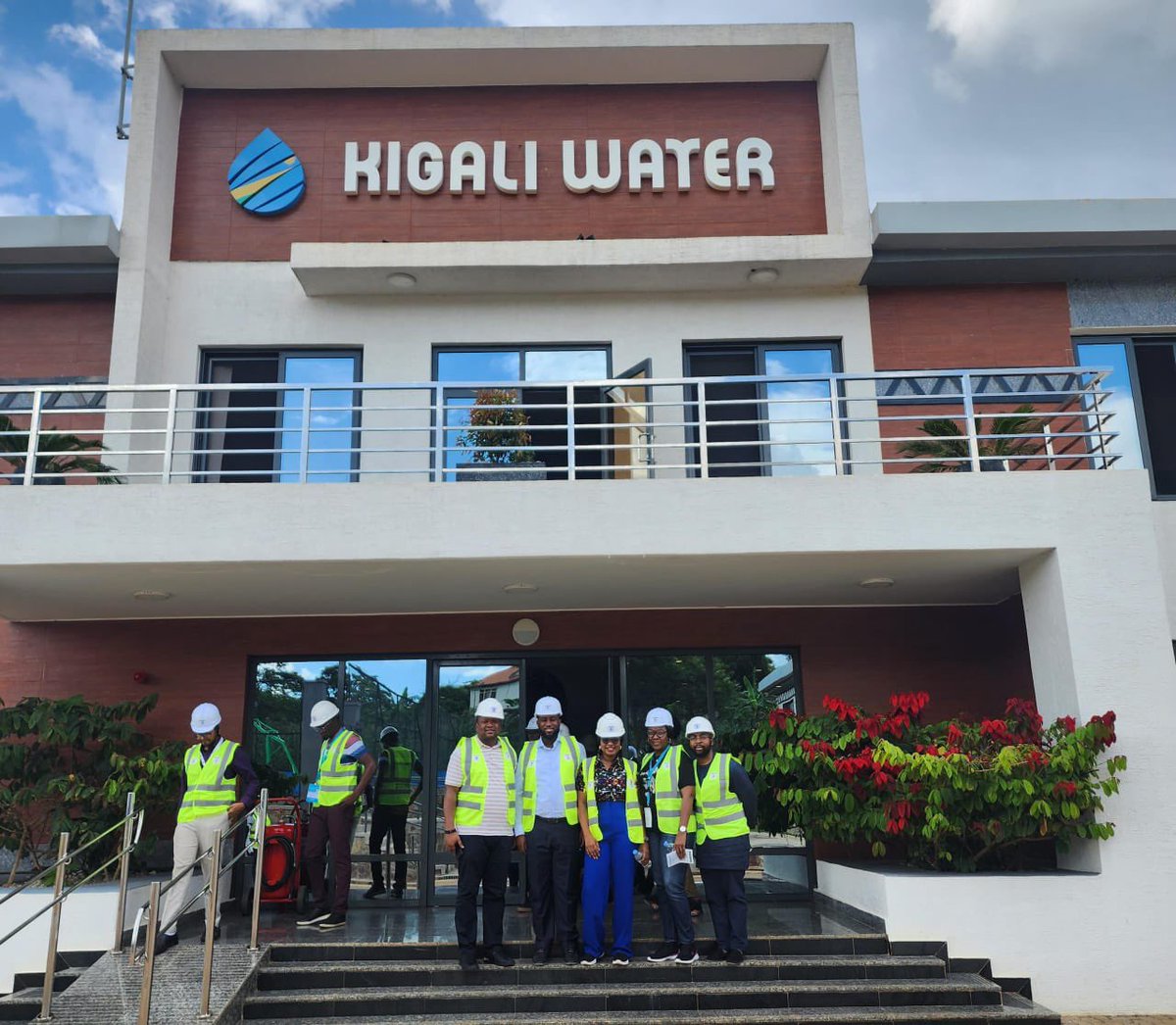 I also paid a working visit to the Kigali Water Plant, a successful PPP 10 MGD bulk water plant, with a delegation from the Lagos State PPP office and Africa Water Infrastructure Development Ltd. (AWID).