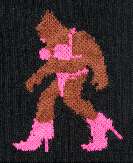 OMG - Damn - Get some Bigfoot Hooker socks for those dogs... They are 50% off!  hellomerch.com/products/bigfo…