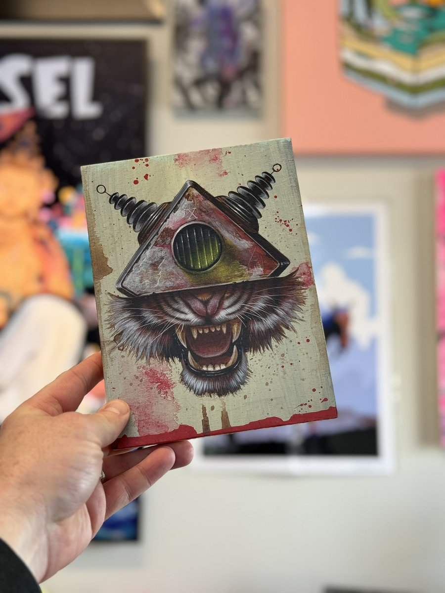 Matt Hixson (@matthixson) on Twitter photo Just received this epic piece from <a href="/OGKMNDZ/">KMNDZ: 2023 SOLO SHOW @kpprojects</a> via <a href="/KP_Projects/">Merry🔸KP Projects Gallery</a> for the wall. His work is so amazing. Just received this epic piece from <a href="/OGKMNDZ/">KMNDZ: 2023 SOLO SHOW @kpprojects</a> via <a href="/KP_Projects/">Merry🔸KP Projects Gallery</a> for the wall. His work is so amazing.
