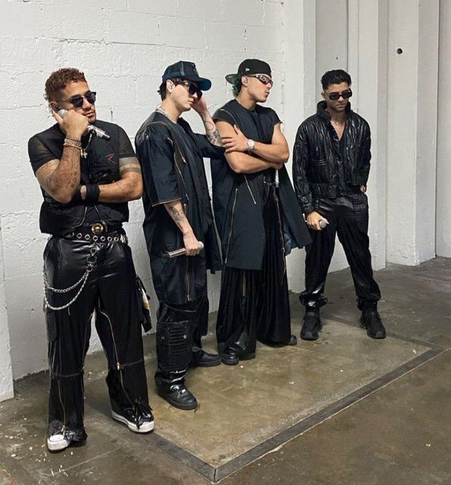 lovely_CNCOwner's tweet photo. Hoy la MEJOR BOYBAND LATINA estaría cumpliendo 8 AÑOS! 💙 CNCO https://t.co/EW2BZ5JGWa
