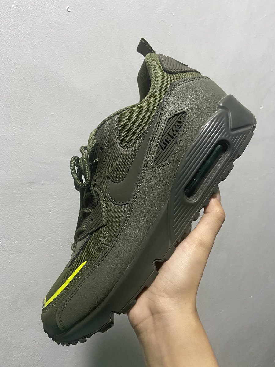 teryutayutaa's tweet photo. hi guys !! my dad nak wts kasut dia beli sebab besar sangat
harga mur ii
bole dm i if you guys berminat !!!
#kasutbundle https://t.co/Vu91bhrIdD