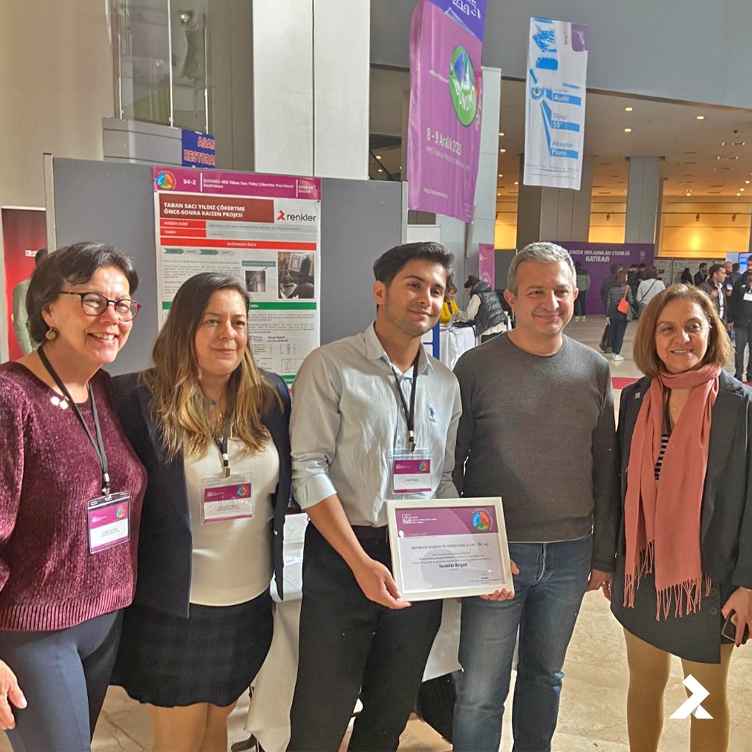 RenklerMakina's tweet image. Renkler olarak 8-9 Aralık tarihlerinde TMMOB tarafından organize edilen 9. Kaizen Paylaşımları Sergisi’ne Taban Sacı Yıldız Çökertme Önce-Sonra Kaizen Projesi ile katılım gösterdik.

Projelerde emeği geçen tüm çalışma arkadaşlarımıza teşekkür ederiz🙏

#renklermakina #kaizen