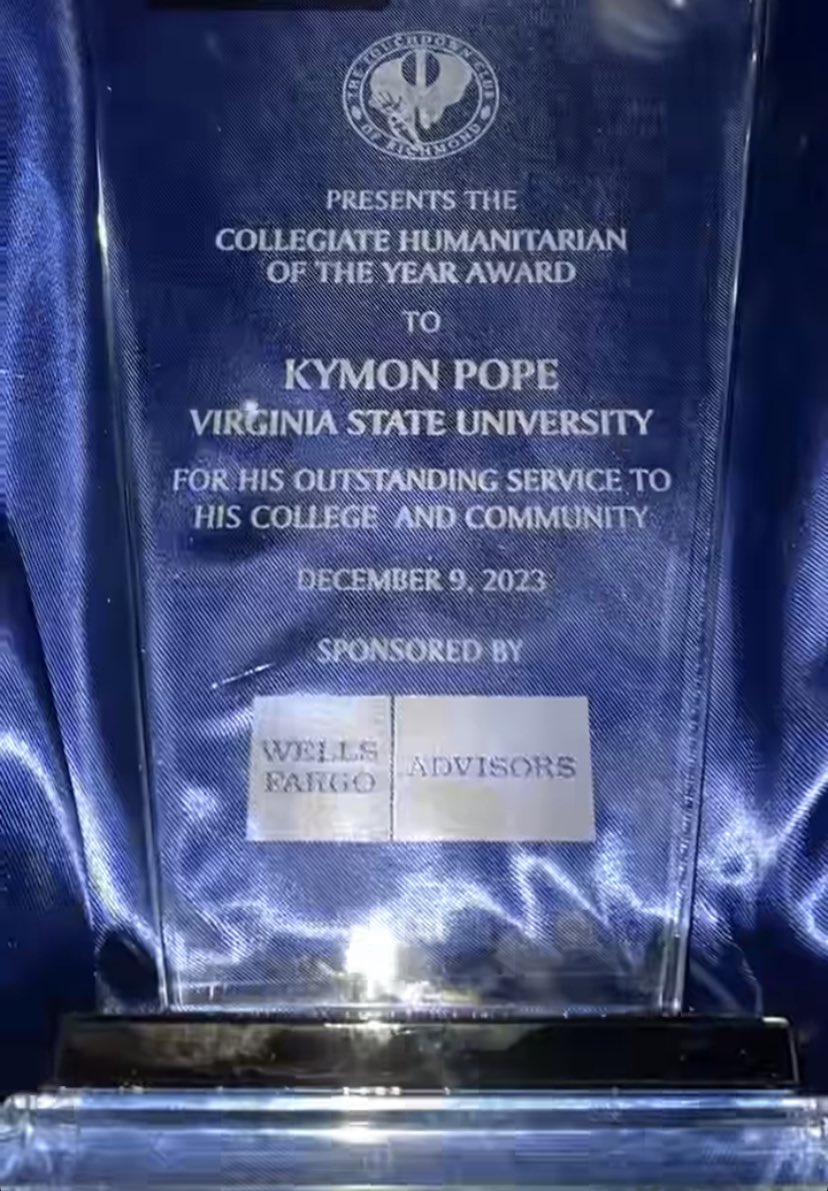 MzGolden_Smile's tweet photo. @PeetyPope was named the 2023 Wells Fargo Humanitarian Award recipient! Presented last night at VSU basketball game! Keep raising the bar son! You’re making a difference in the rooms you enter! It’s noticed 🙌🏾 Shoutout CBS 6 Sports, The Touchdown Club of Richmond &amp; Wells Fargo! https://t.co/1xVMkmkIuT