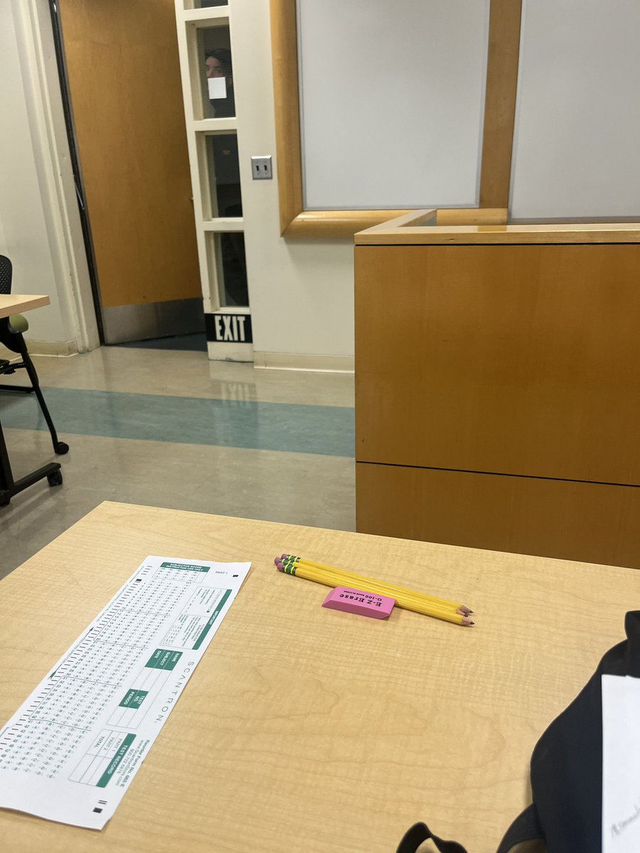 DiSciplinar14n's tweet photo. 7 am class final is wild. Starting at 7:15. Im ready for this exam. 😈 #SJSUFall2023 #SJSUSpartan https://t.co/qz9YFc17fU