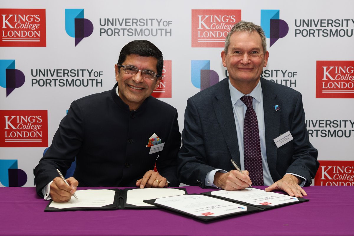 We're expanding opportunities to study medicine in the south of England 💜 We’re excited to partner with @KingsCollegeLon to deliver a medical degree through a branch campus in our University of Portsmouth Medical School. Find out more: bit.ly/3REojVb #PortsmouthUni