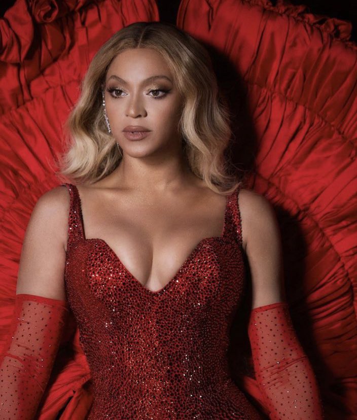 Forbes updates Beyoncé’s net worth to $800 million.