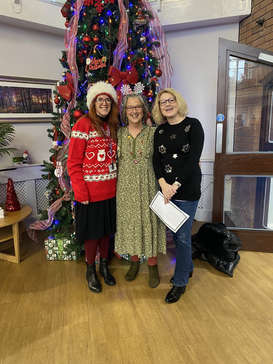 Today we took our lovely children to sing Christmas carols at Russell’s Court nursing home 🎄🎶#christmas #thisisap #russellshallcourt