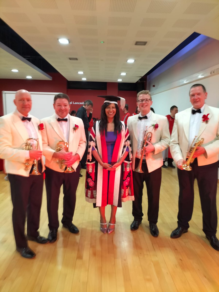 Leyland Band (@leylandband) on Twitter photo Our fanfare team with local legend Ranvir Singh (from the telly) at The University of Central Lancashire today! ๐บ๐บ๐บ๐บ <a href="/ranvir01/">ranvir singh</a> @UCLan Our fanfare team with local legend Ranvir Singh (from the telly) at The University of Central Lancashire today! ๐บ๐บ๐บ๐บ <a href="/ranvir01/">ranvir singh</a> @UCLan