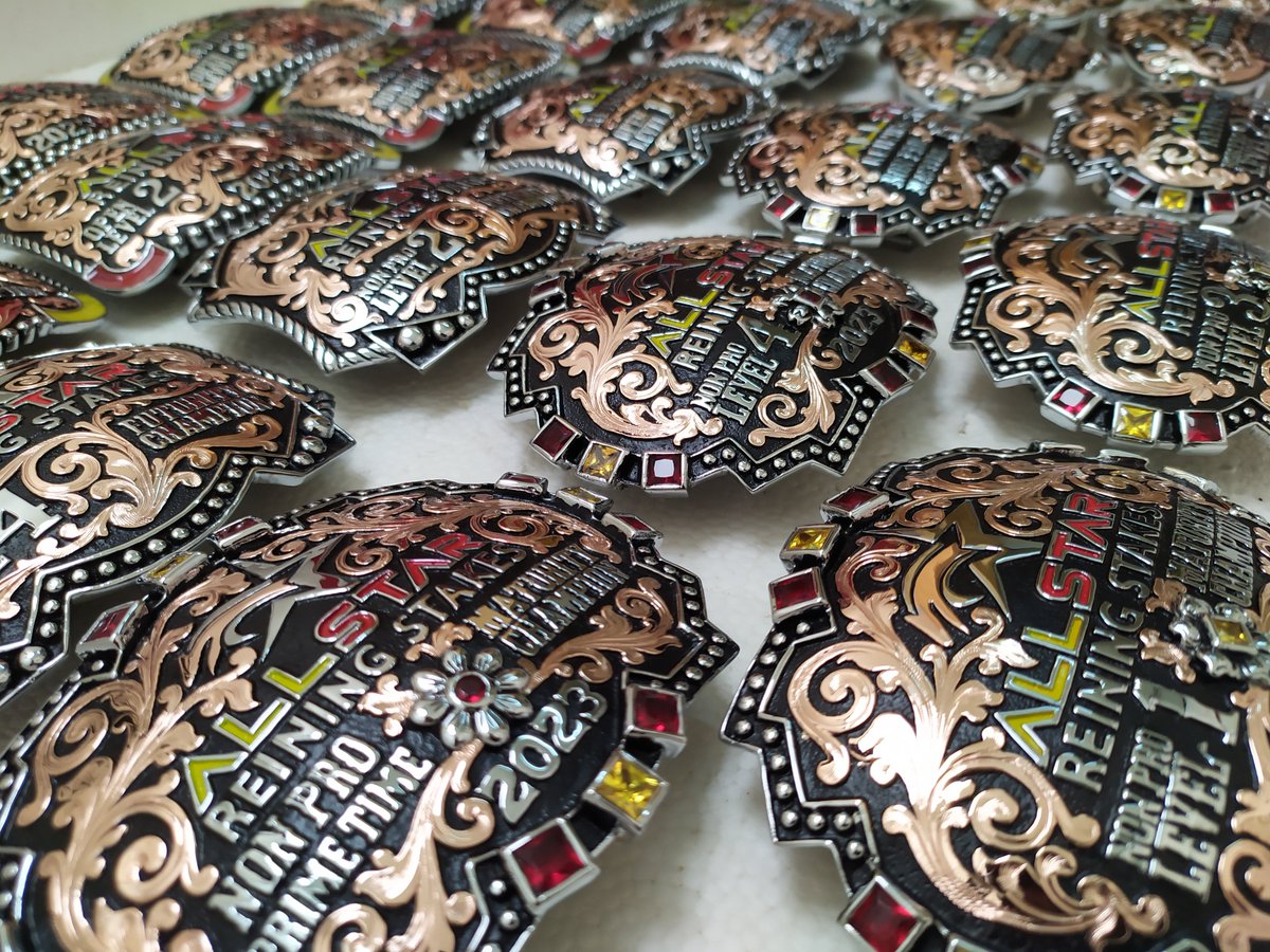 punchybuckles's tweet photo. Shipping Out!!
#punchy #punchybuckles #buckles #bucklesforawards #customized #rodeo #westernlife #championshows #cowboy #cowgirl https://t.co/TitMUbcZzf