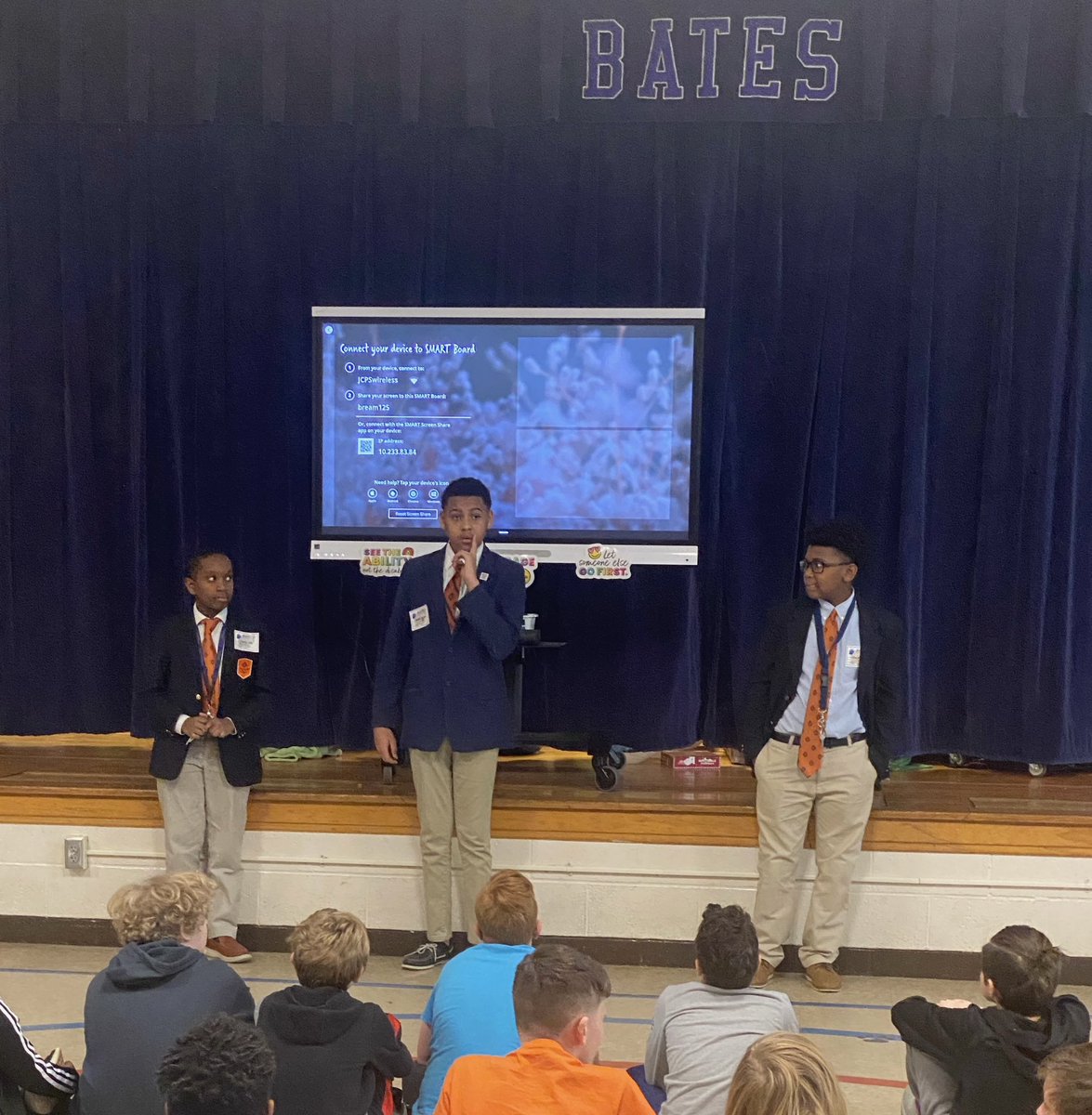 “Thinking About Transition Thursday!” Our 5th graders were able to hear about middle school magnet options @STEAM_GEMS and @WEBDuBOISJCPS . Special shout-out to former @BatesElemJCPS Gabby Dalcourt who spoke about her experience @STEAM_GEMS @BatesElemPrinc @BatesCounselors