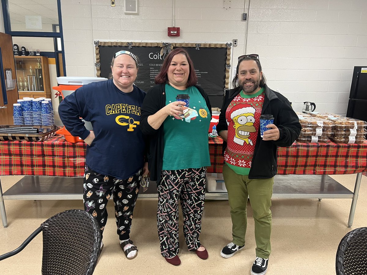 Katie Ross tweet media