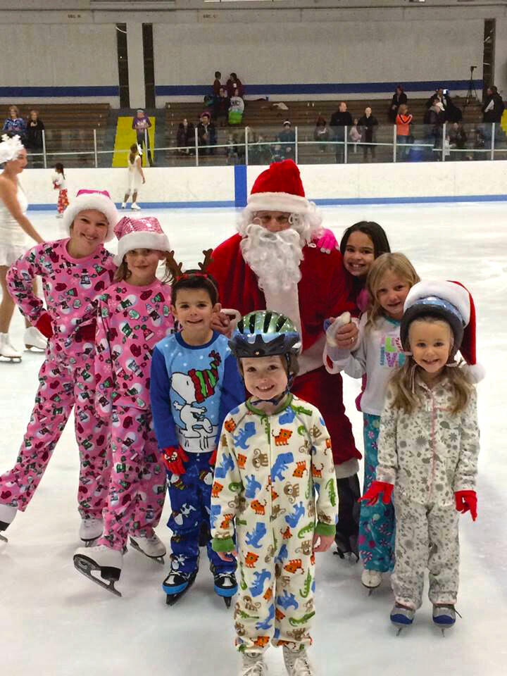 Who's excited to Skate with Santa next weekend?! 🎅⛸️ Join us to experience holiday magic on ice at Family Sports Center and the Sports Complex Dec. 15-17. Find a schedule of holiday ice events at bit.ly/47xAecK. 📅 #HolidaysOnIce #IceSkating #SkateWithSanta