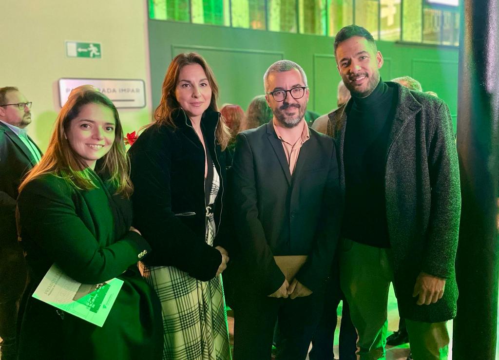 OdSalud's tweet image. 🎉 Éxito en la entrega de las Medallas de la Profesión y los Premios #PAM2023 de @Farmaceuticos_ 

El Consejo General de Colegios Farmacéuticos ha demostrado una vez más su compromiso con el avance y el progreso de la Farmacia.

🛜 observatoriodesalud.es/entrega-de-las…  #MedallasCGCOF