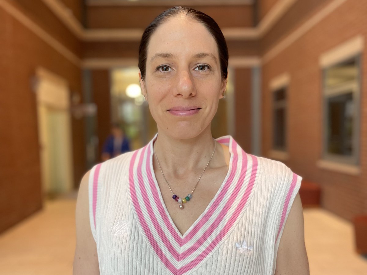 Syracuse University College of Arts & Sciences (@suartsciences) on Twitter photo A&S Accomplishments 🏅
<a href="/SUChemistry/">Syracuse University Department of Chemistry</a> professor Rachel Steinhardt was recently awarded a CAREER grant from the <a href="/NSF/">U.S. National Science Foundation</a>. The grant will be used to better understand how individual cells communicate to create brain activity.
🔗 go.syr.edu/as/steinhardt-… A&S Accomplishments 🏅
<a href="/SUChemistry/">Syracuse University Department of Chemistry</a> professor Rachel Steinhardt was recently awarded a CAREER grant from the <a href="/NSF/">U.S. National Science Foundation</a>. The grant will be used to better understand how individual cells communicate to create brain activity.
🔗 go.syr.edu/as/steinhardt-…