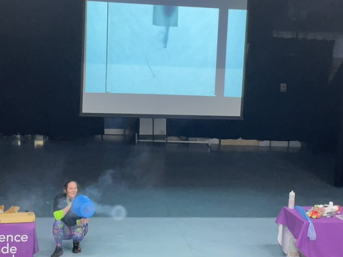 Science @ The Deanes tweet media