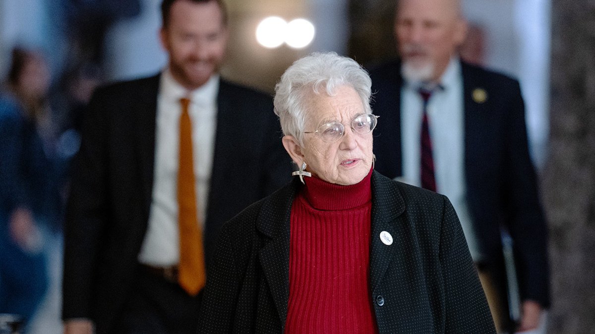 House Committee Advances Pell Grant Expansion

Key lawmakers on the education committee say they are open to reconsidering a provision that would cut off federal student loans to the nation’s wealthiest private colleges. #HigherEd bit.ly/48fLyuh