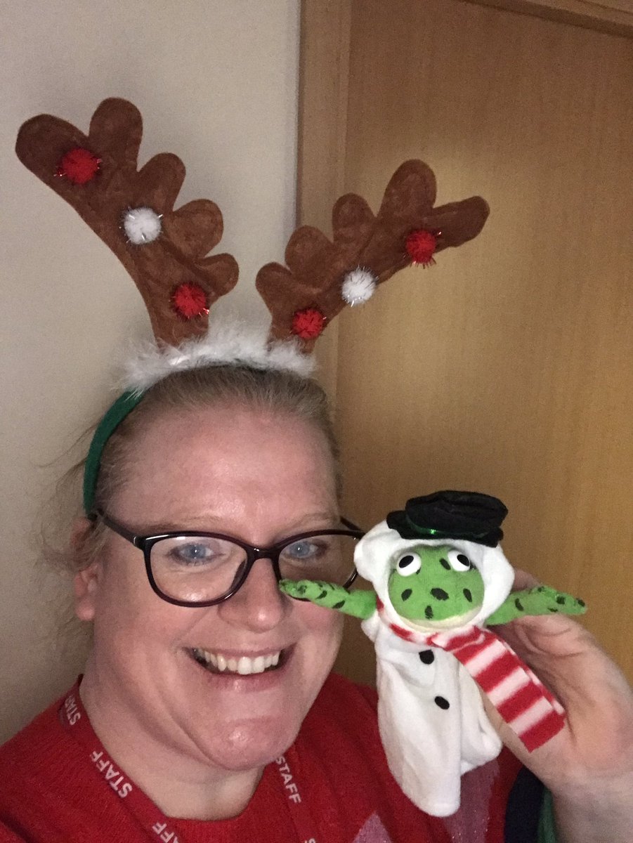 Christmas jumper day at school today and I surprised my Read Write Inc group by dressing Fred up as a snowman, they were so excited!! #learningsupportassistant #primaryschool #readwriteinc #primaryeducation #ChristmasJumperDay