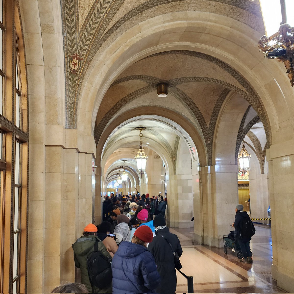 restlessbees's tweet image. They're pledging allegiance to the flag and praying at the city council meeting while a hundred plus people are stuck in lobby waiting to get in.