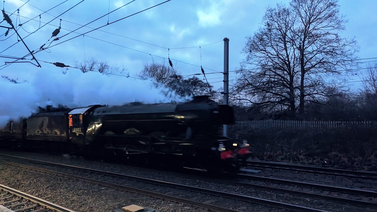 Poor photo of the Flying Scotsman at Longbridge just now