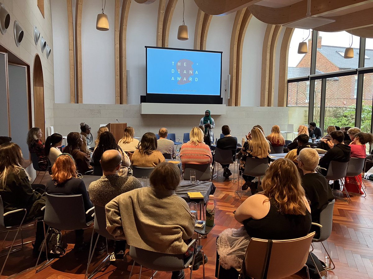 Delighted to be in Oxford today with fellow trustees Fahan and Dan to help kick off a staff residential for the inspiring <a href="/DianaAward/">The Diana Award</a> team; after sharing our own reflections we joined the discussions and reflections from staff teams. So much to celebrate 😇